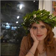 Laureata in Filologia Classica, offre: aiuto- compiti e lezioni private online di Latino, Italiano e Greco